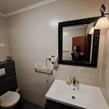 Zgogo Apartment *