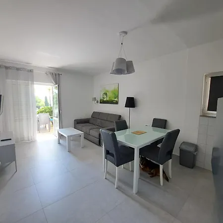 Zgogo Apartment Trogir